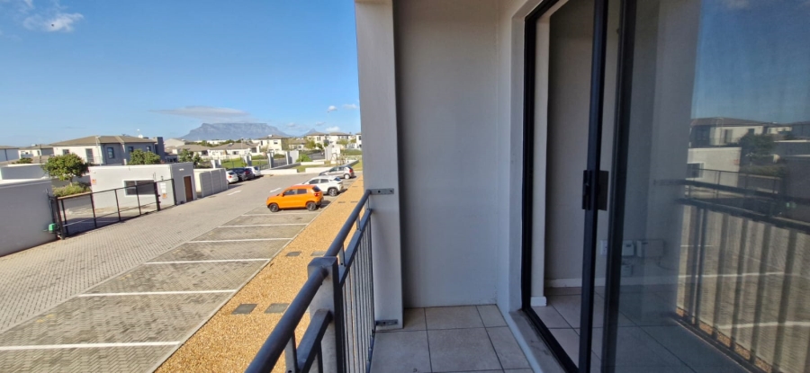 To Let  Bedroom Property for Rent in Parklands Western Cape
